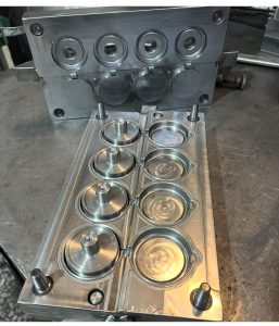 طراحی و ساخت قالب درپوش دوربین — دقتی که خطا نمی‌پذیرد